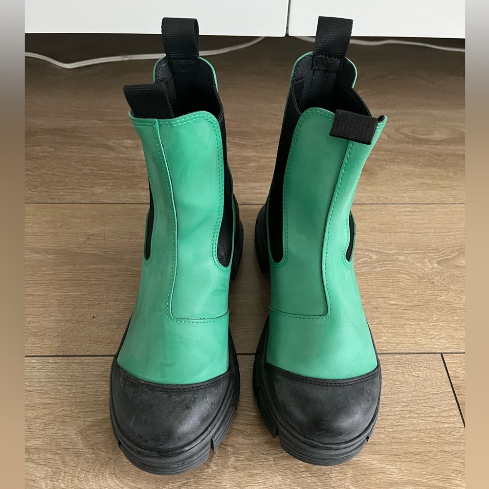 GANNI green rain boots size 8